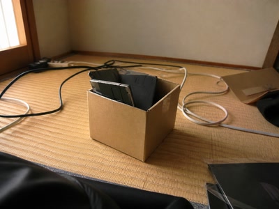 古いフロッピーの箱（机へ座った時）